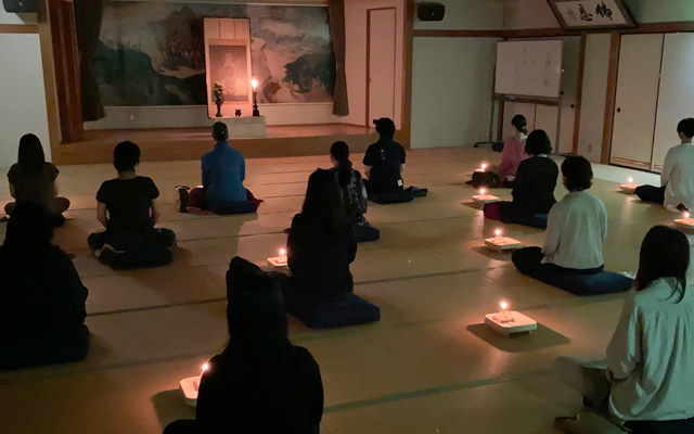 Hieizan Enryakuji Temple in Shiga offers zazen sessions in candlelight