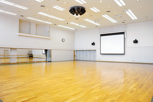 Kushiro City Lifelong Learning Center（MANABOTTO　NUSAMAI)