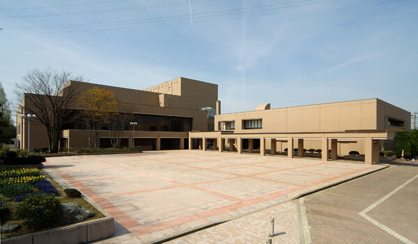 Tonami Cultural Center