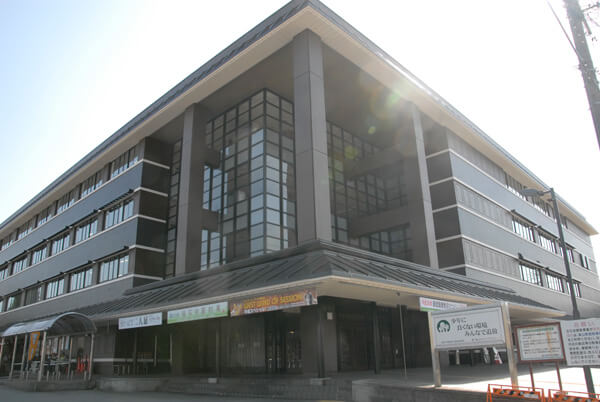 Takayama Public Cultural Hall